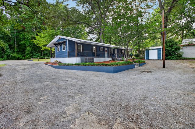 417 Mill Creek Road, Vance, SC 29163
