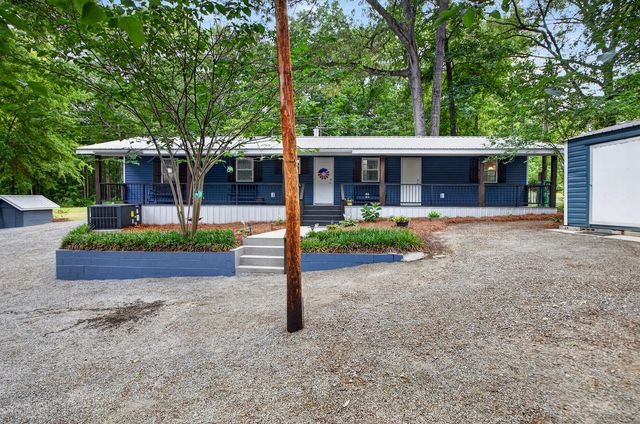 417 Mill Creek Road, Vance, SC 29163