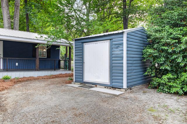 417 Mill Creek Road, Vance, SC 29163