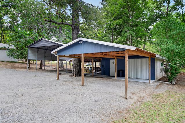 417 Mill Creek Road, Vance, SC 29163