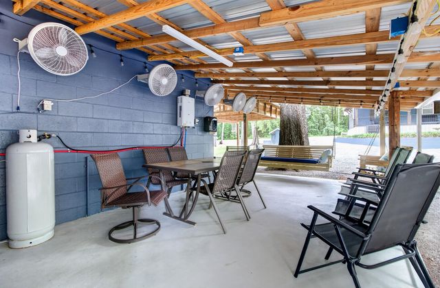 417 Mill Creek Road, Vance, SC 29163