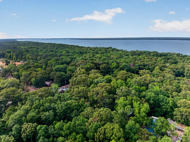 417 Mill Creek Road, Vance, SC 29163