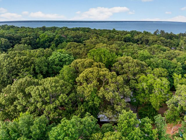 417 Mill Creek Road, Vance, SC 29163