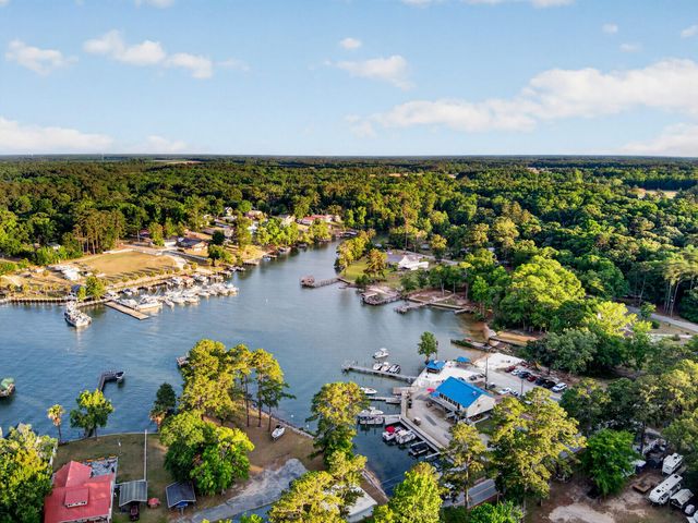 417 Mill Creek Road, Vance, SC 29163