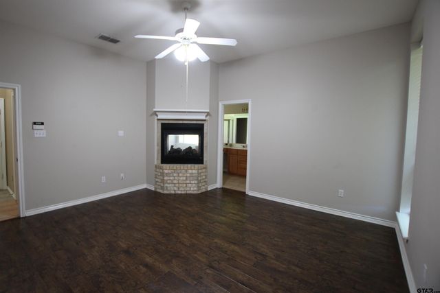 5716 Thomas Nelson, Tyler, TX 75707