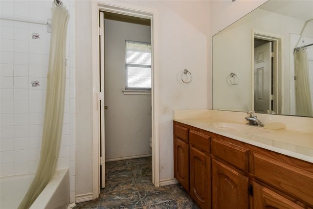 4005 Cavalier Drive, Rowlett, TX 75088