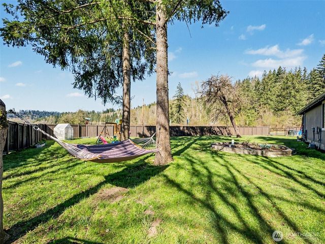 645 Orville Road E, Eatonville, WA 98328