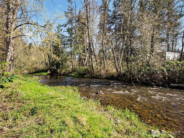 645 Orville Road E, Eatonville, WA 98328