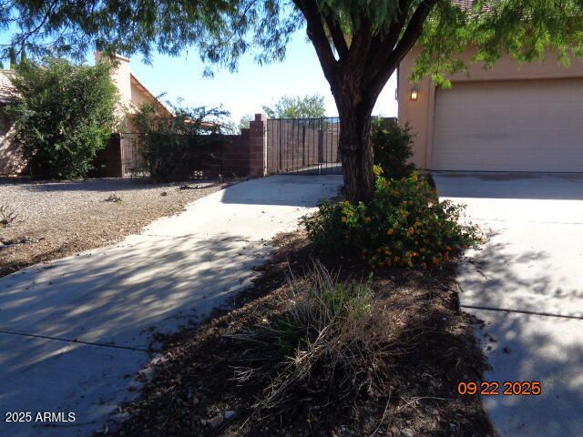 2167 SANTA FE Trail, Sierra Vista, AZ 85635