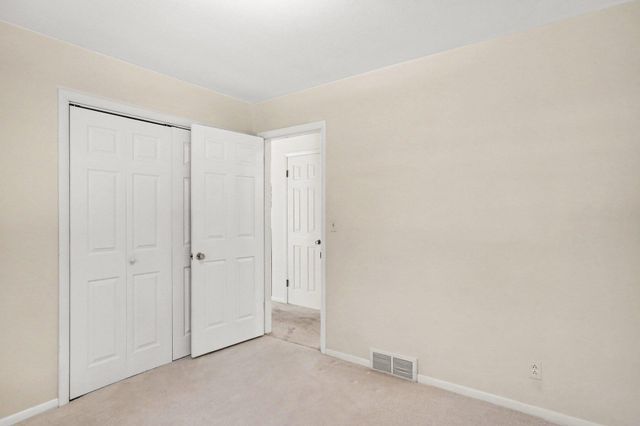 9941 Courtland Drive Ne, Courtland Twp, MI 49341