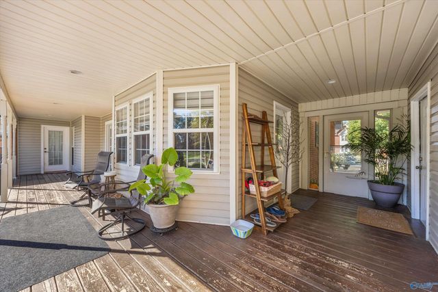 217 Wildflower Court, Huntsville, AL 35811