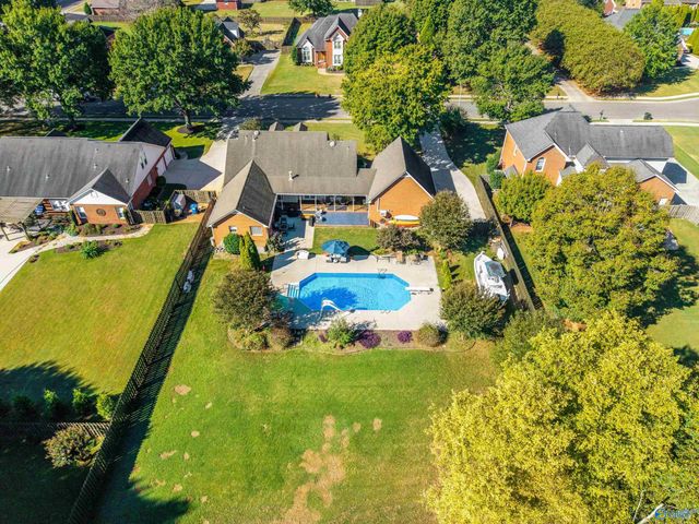 217 Wildflower Court, Huntsville, AL 35811