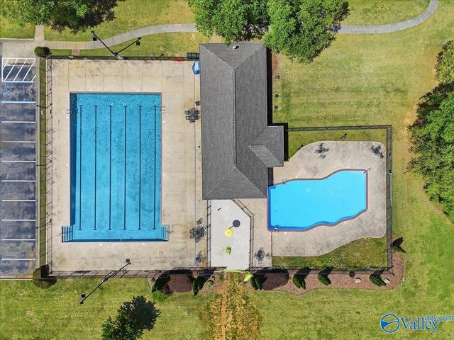 217 Wildflower Court, Huntsville, AL 35811