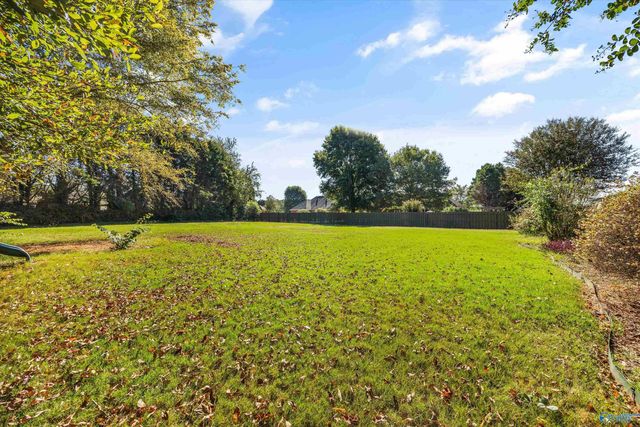 217 Wildflower Court, Huntsville, AL 35811