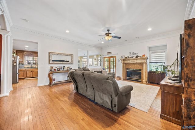 217 Wildflower Court, Huntsville, AL 35811