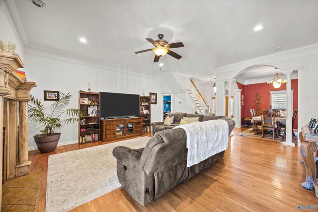 217 Wildflower Court, Huntsville, AL 35811