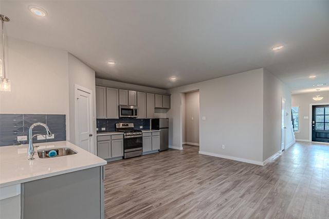 21606 Wave Hollow Drive, Cypress, TX 77433