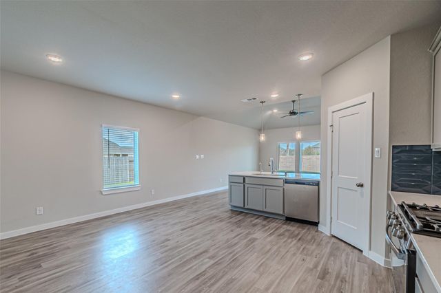 21606 Wave Hollow Drive, Cypress, TX 77433