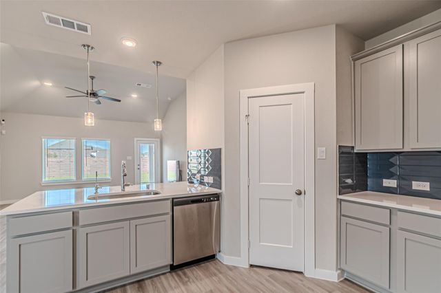 21606 Wave Hollow Drive, Cypress, TX 77433