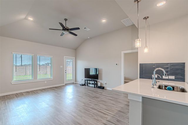 21606 Wave Hollow Drive, Cypress, TX 77433