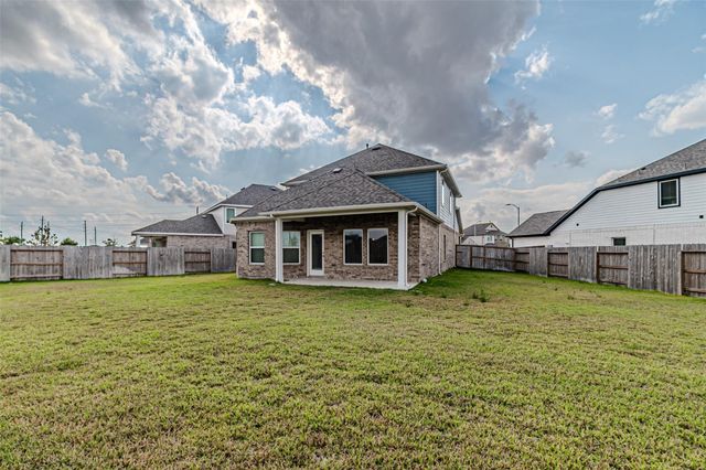 21606 Wave Hollow Drive, Cypress, TX 77433