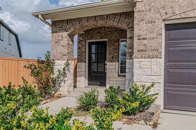 21606 Wave Hollow Drive, Cypress, TX 77433