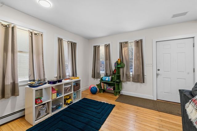 570 Shawmut Ave, New Bedford, MA 02740