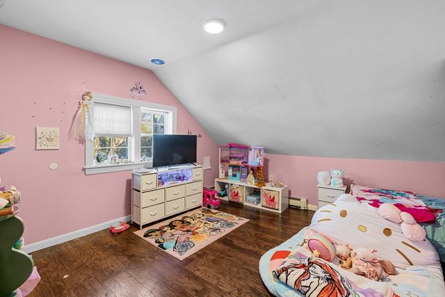 570 Shawmut Ave, New Bedford, MA 02740