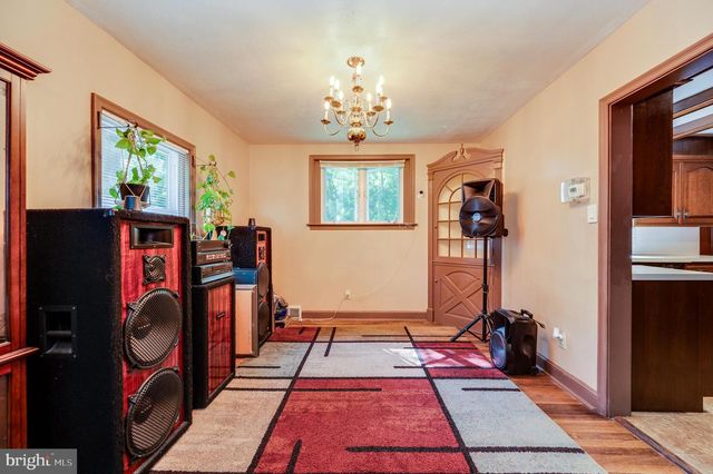 14 BEECHWOOD DR, Reading, PA 19606
