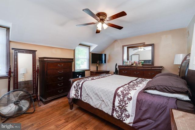 14 BEECHWOOD DR, Reading, PA 19606