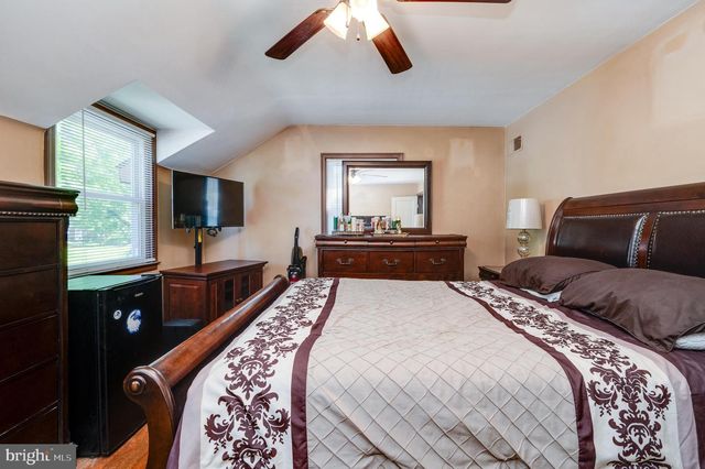 14 BEECHWOOD DR, Reading, PA 19606
