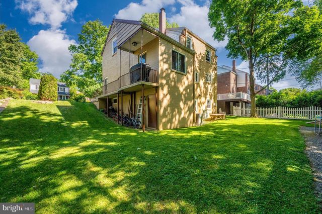 14 BEECHWOOD DR, Reading, PA 19606