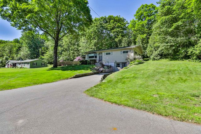 2 Dove Street, Boscawen, NH 03303