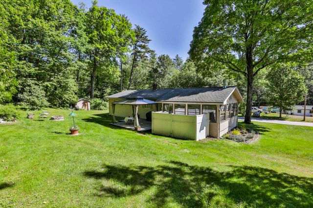 2 Dove Street, Boscawen, NH 03303