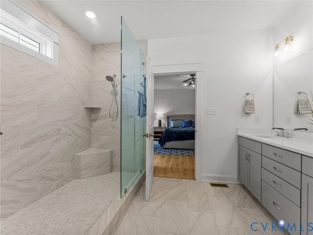 312 Randolph View Dr, Midlothian, VA 23114