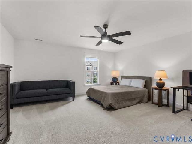 312 Randolph View Dr, Midlothian, VA 23114