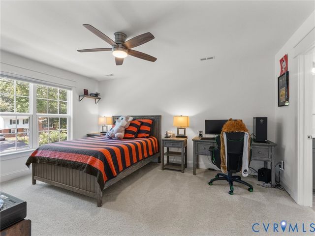 312 Randolph View Dr, Midlothian, VA 23114