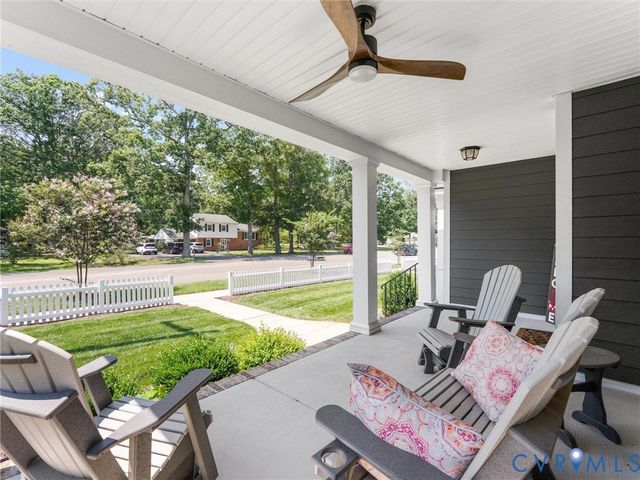 312 Randolph View Dr, Midlothian, VA 23114