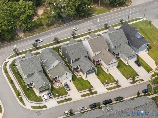 312 Randolph View Dr, Midlothian, VA 23114