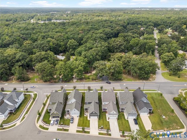 312 Randolph View Dr, Midlothian, VA 23114
