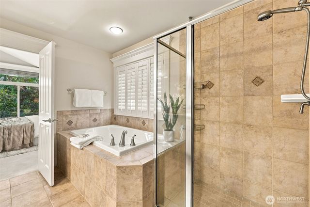 23431 NE 10th Place, Sammamish, WA 98074