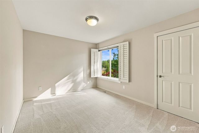 23431 NE 10th Place, Sammamish, WA 98074