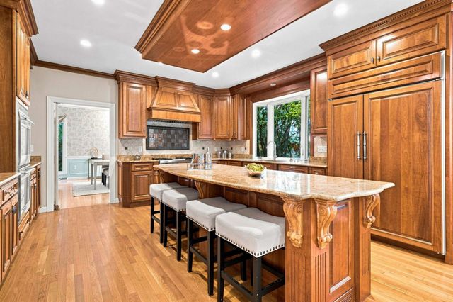 4 Webster Cir, Sudbury, MA 01776