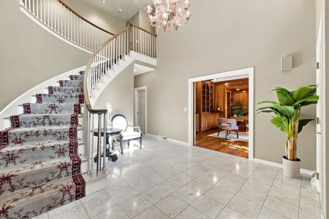 4 Webster Cir, Sudbury, MA 01776