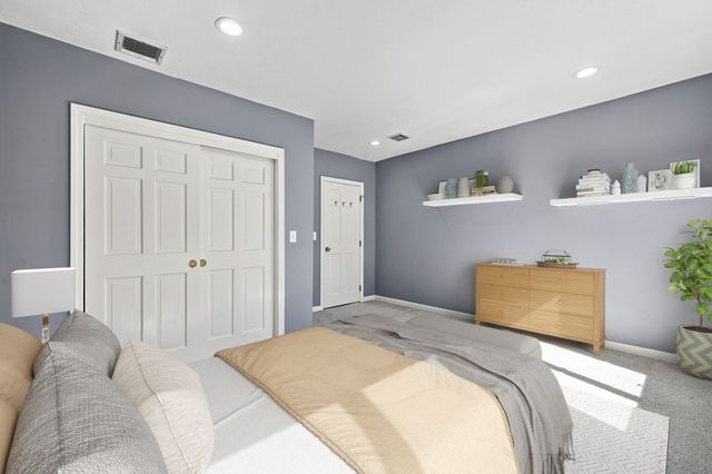 4 Webster Cir, Sudbury, MA 01776