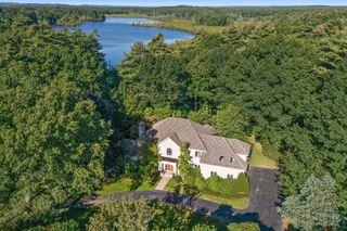 4 Webster Cir, Sudbury, MA 01776