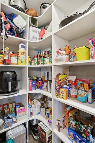 335 S James Ave Avenue, Tea, SD 57064