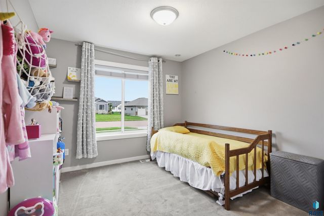 335 S James Ave Avenue, Tea, SD 57064