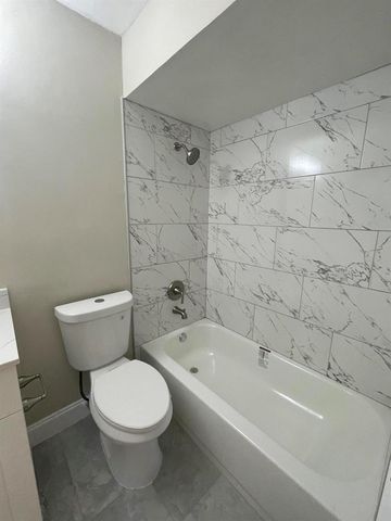 9537 SW 1st Court, Coral Springs, FL 33071