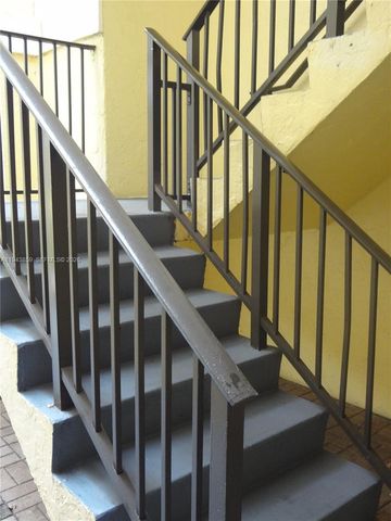 10125 W Sunrise Blvd 104, Plantation, FL 33322